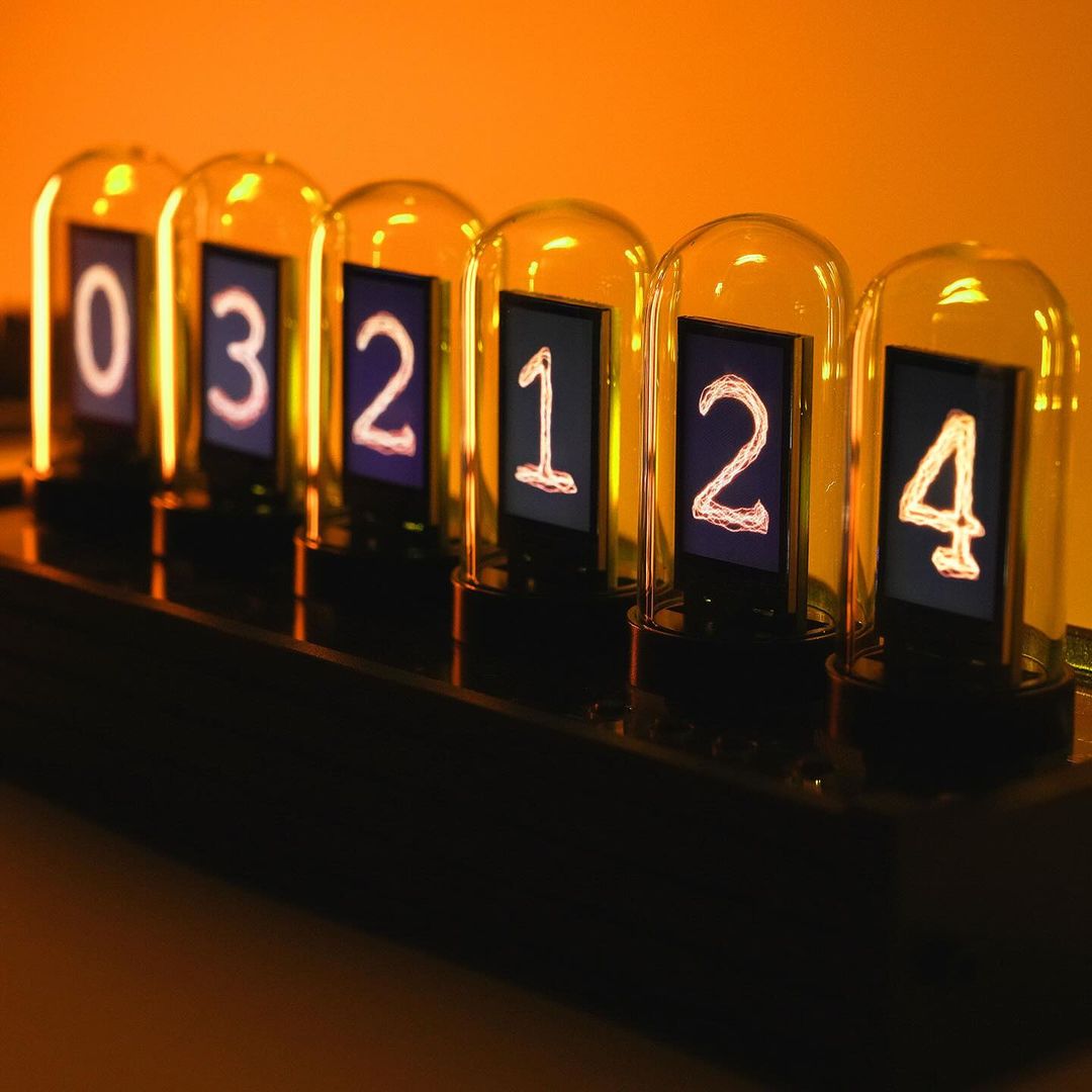PRO 6-Digit Clock